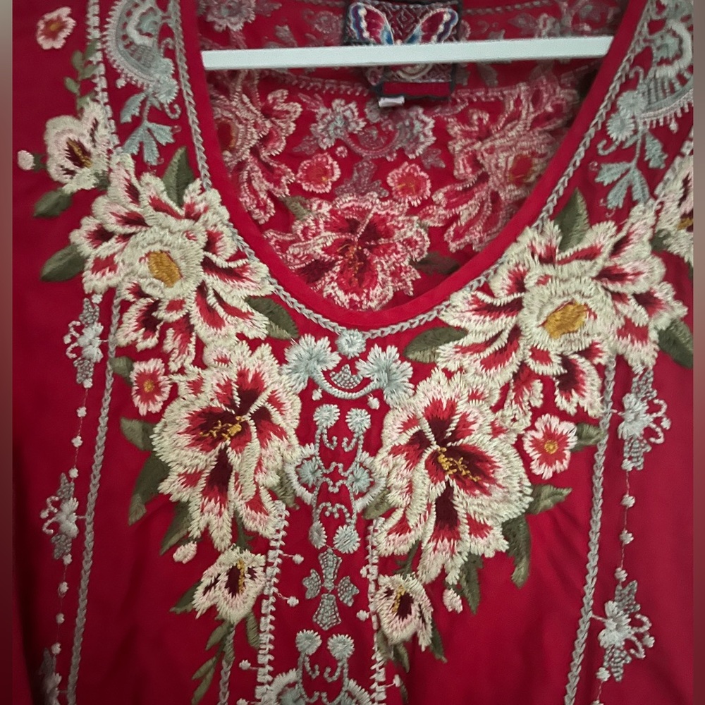 Johnny Was Pink floral top pretty color in nice shape never really wore